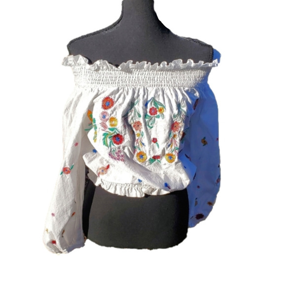 White Cropped Peasant Top Off the Shoulder New Medium - Picture 1 of 8